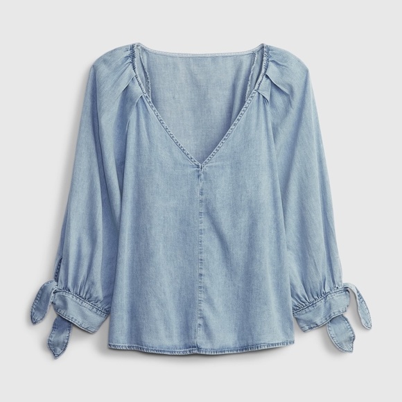 Denim Balloon Sleeve Top with Washwell - Picture 2 of 4